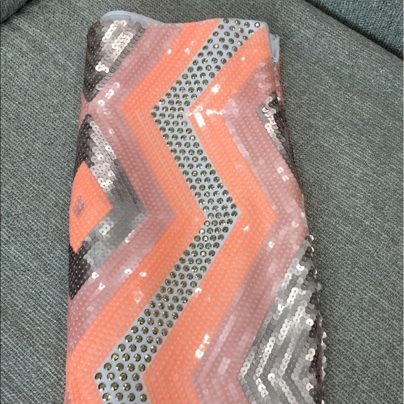 BeBe Sequin Mini Skirt Size XS NWOT - Picture 3 of 7